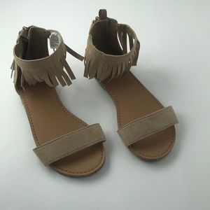 NWOT girls fringe tan faux suede sandals 12 crazy 8 Moana